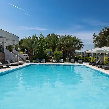 Rema Hotell 3*